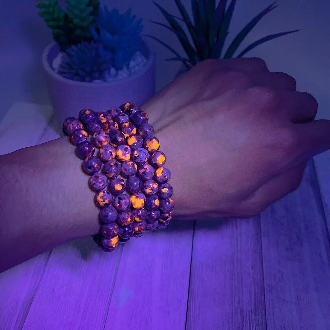 Halloween Bracelet Natural Yooperlite Stone Bracelet UV Reactive Stone Bracelet