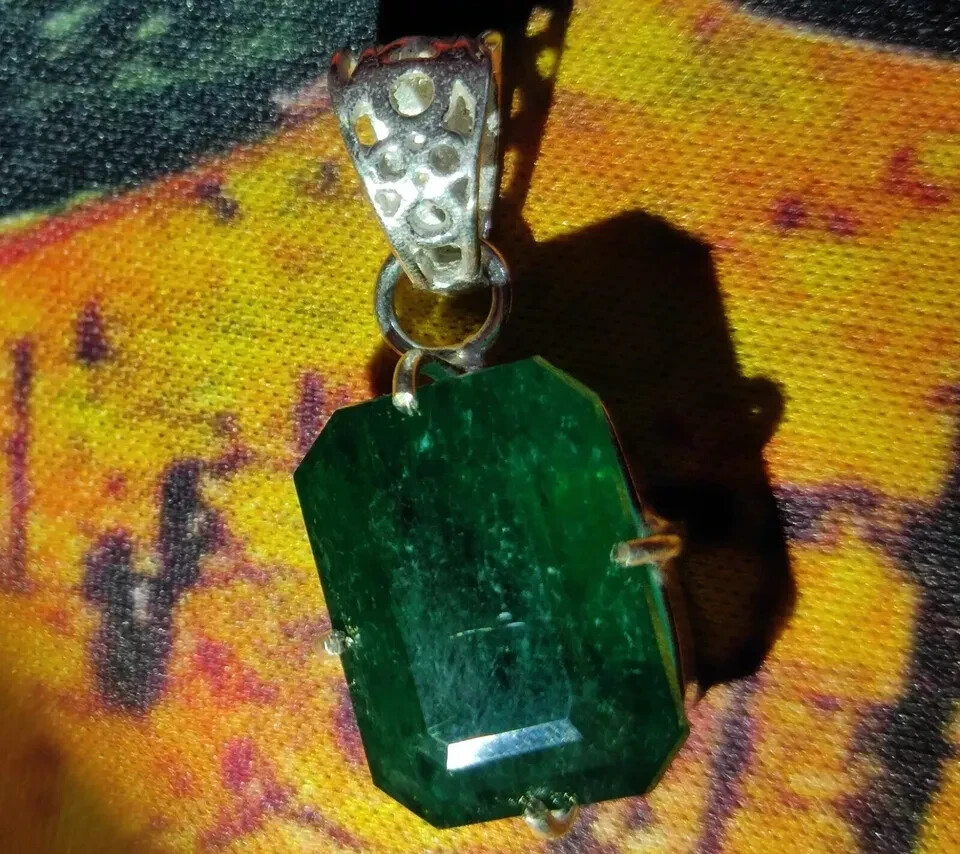 Certified Natural Emerald 925 Solid Silver Emerald Cut Pendant Gemstone 35.30 Ct