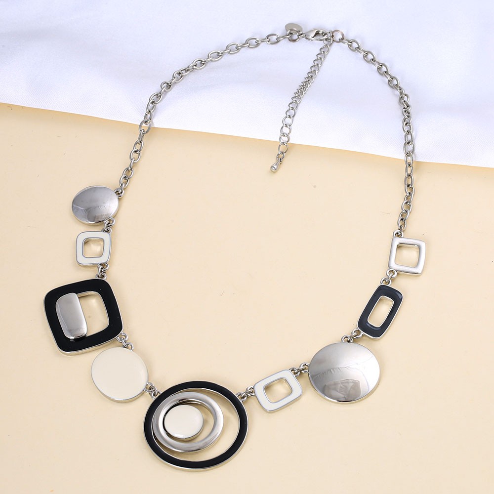 Short Bib Choker Hand Enamel Black White Geometric Alloy Rhodium Plated Necklace