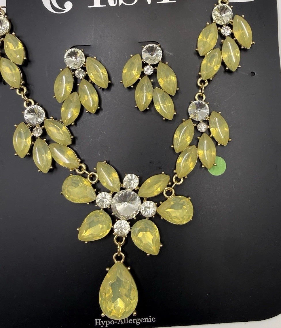 RSVP Hypo-Allergenic Yellow & Clear Marquise Round Pear Necklace Earrings Set