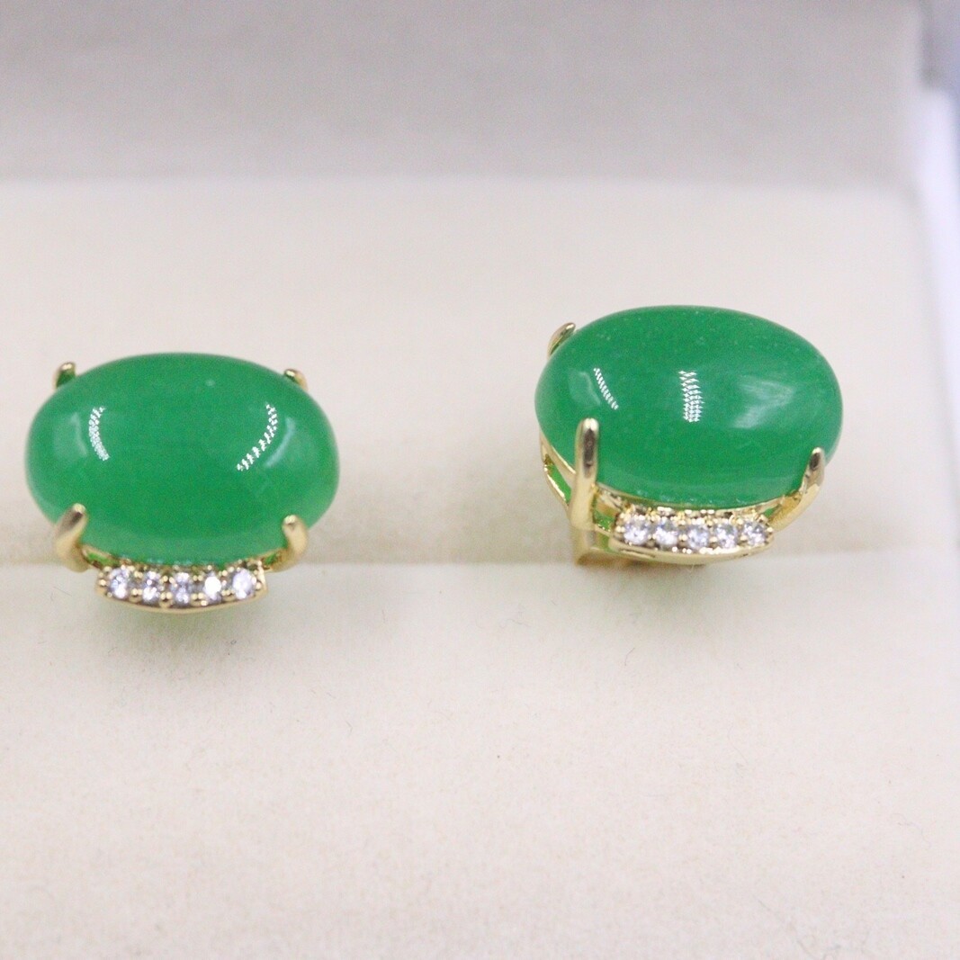 New GP Alloy Heating Jade Earrings Women’s Green Round Stud Earrings
