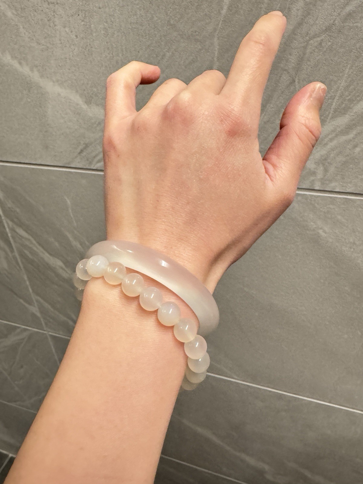 Old Money Style Natural White Jade Bangle & Beaded Bracelet Set – 53mm