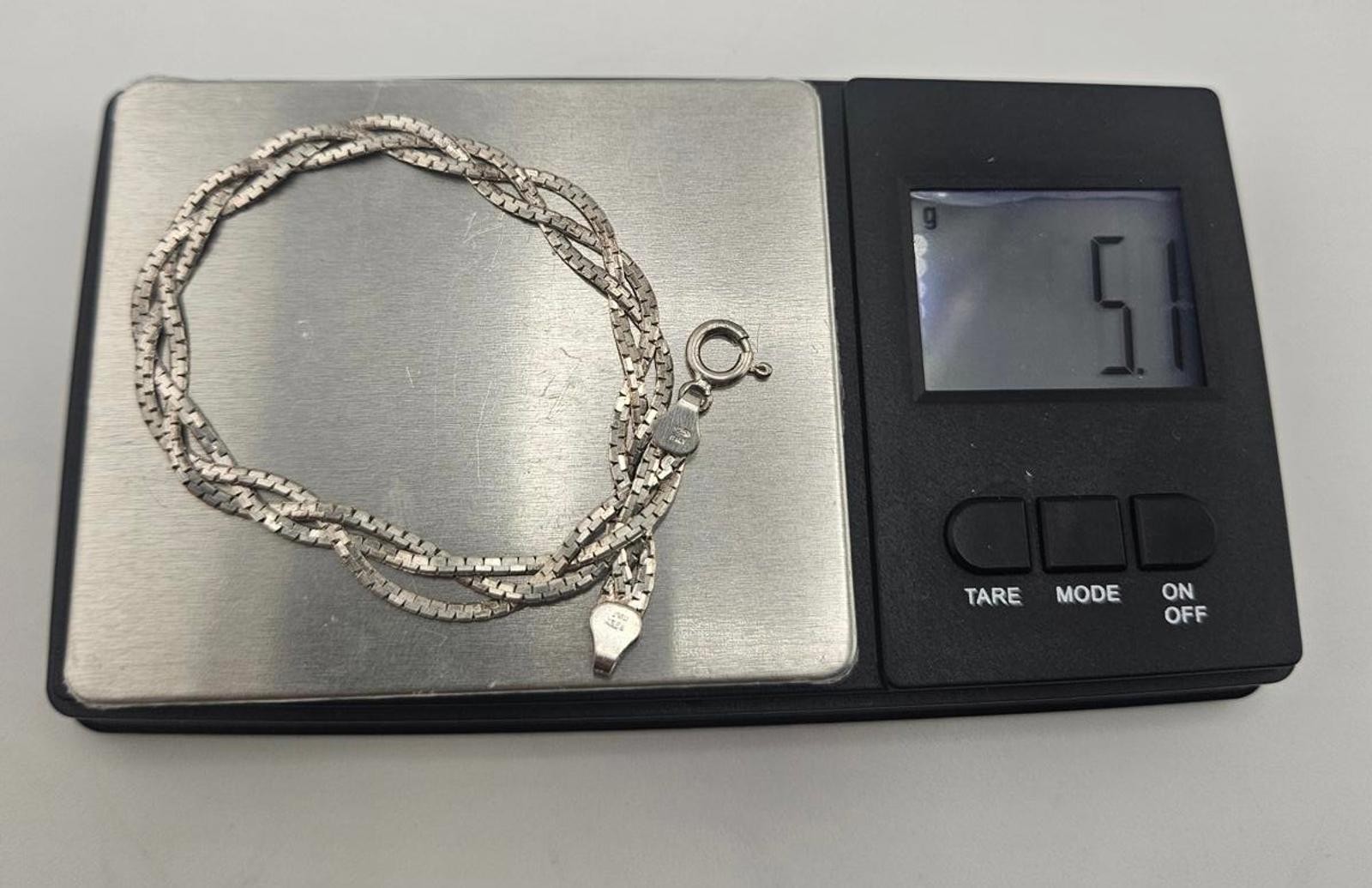 7.5in Sterling Silver 3.2mm Twisted Herringbone Bracelet