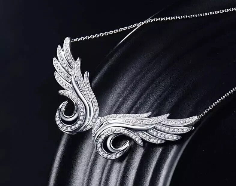 14K White Gold Plated Women’s Angel Wings Pendant 1.50Ct Round Simulated Diamond