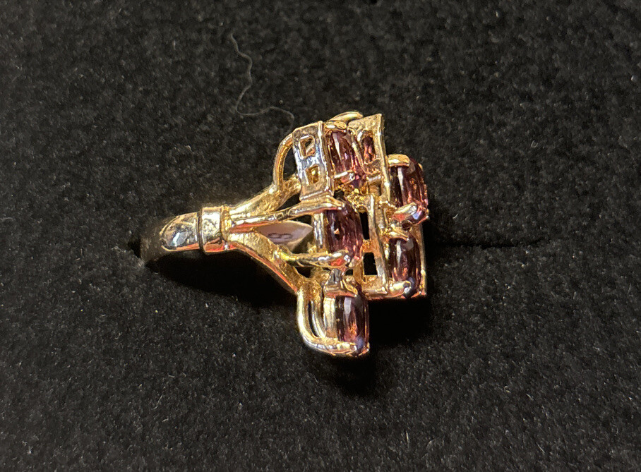 Vintage 18K HGE Gold Plated Purple Cocktail Ladies Statement Ring Size 7 NOS