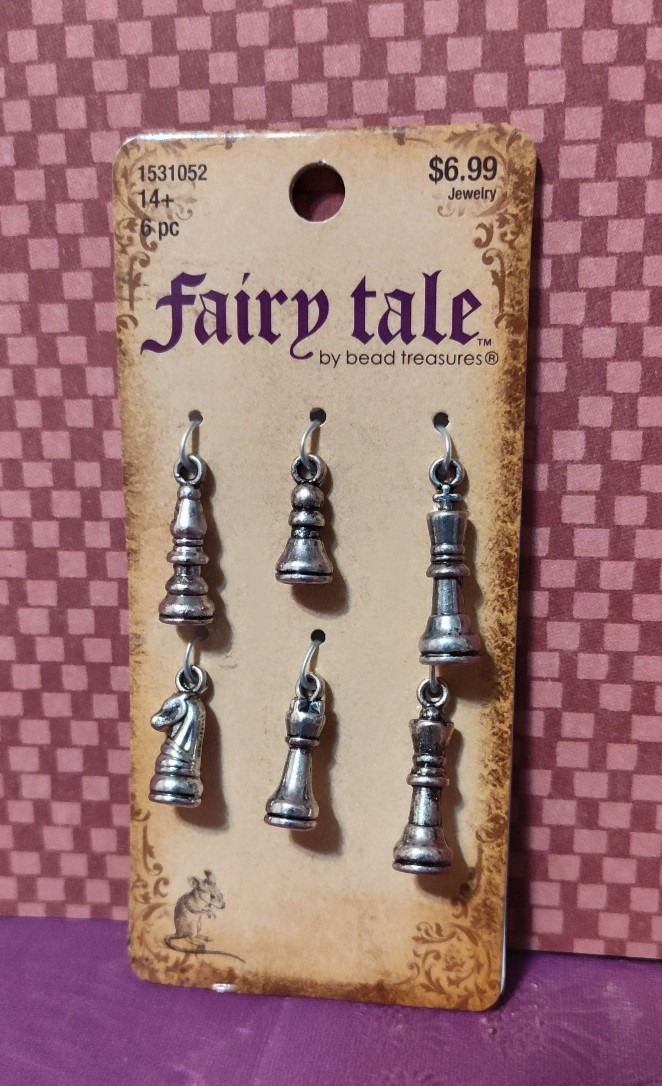 Bead Treasures CHESS PIECES CHARMS 6PCS Metal