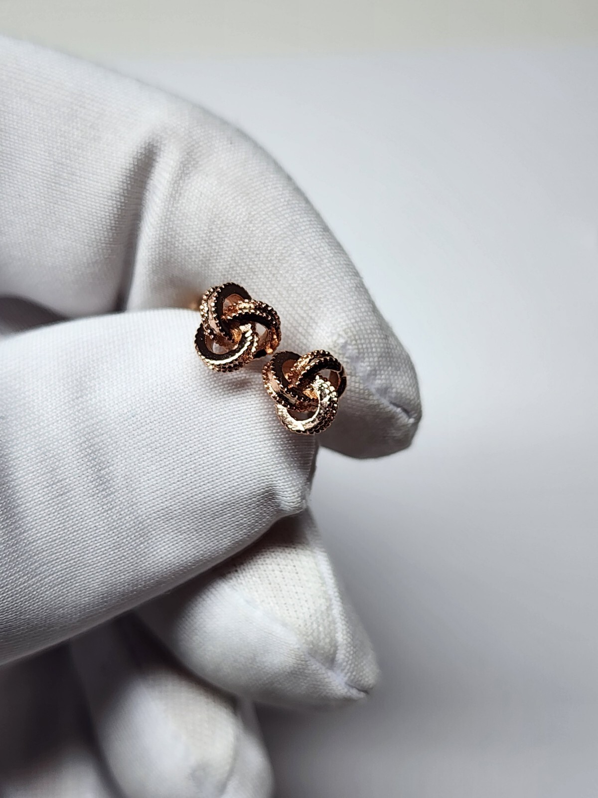 Gold, Silver, Rose Plated Stud Earrings Unisex Fashion Jewelry Women, Men