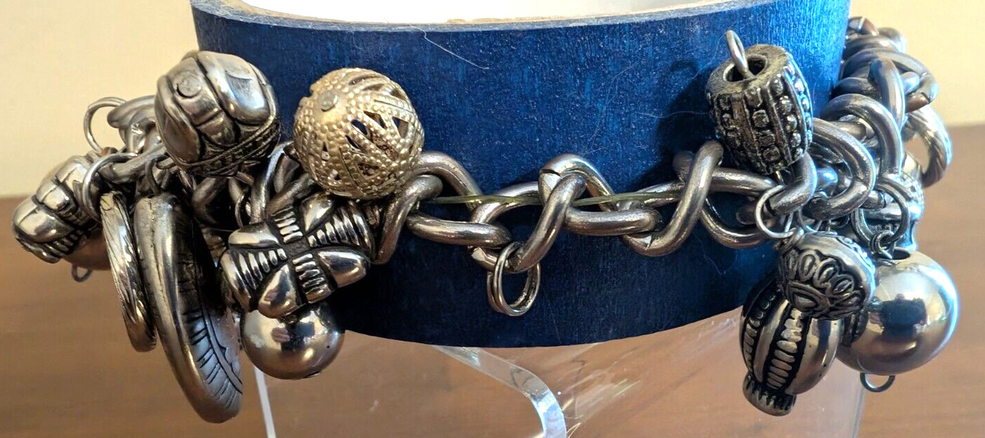 Silver-Tone Linked Chunky Stretch Bangle Bracelet Lots of Charms UN-branded