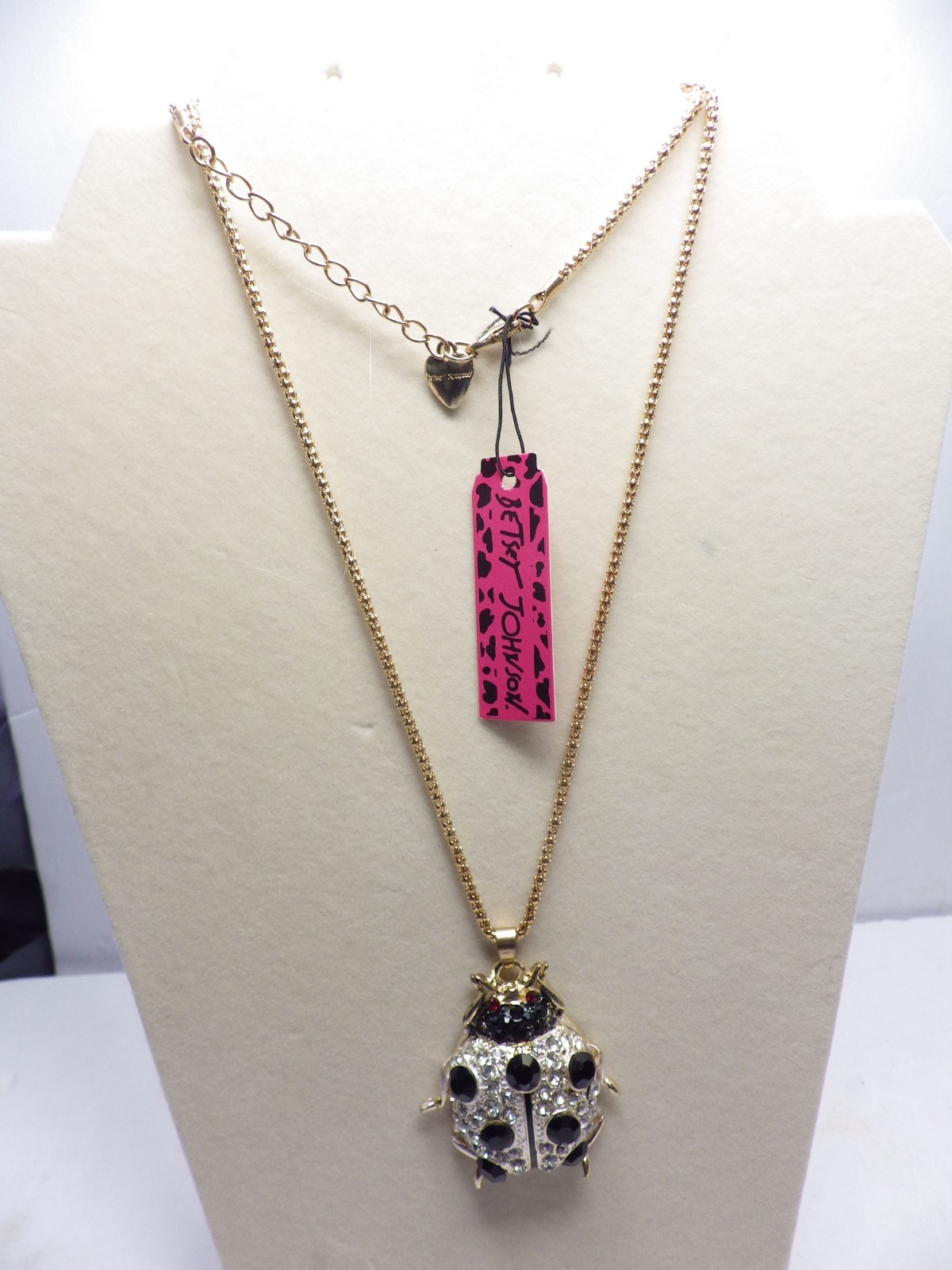 New with Tags Betsey Johnson Ladybug Necklace Clear with Black 717E1