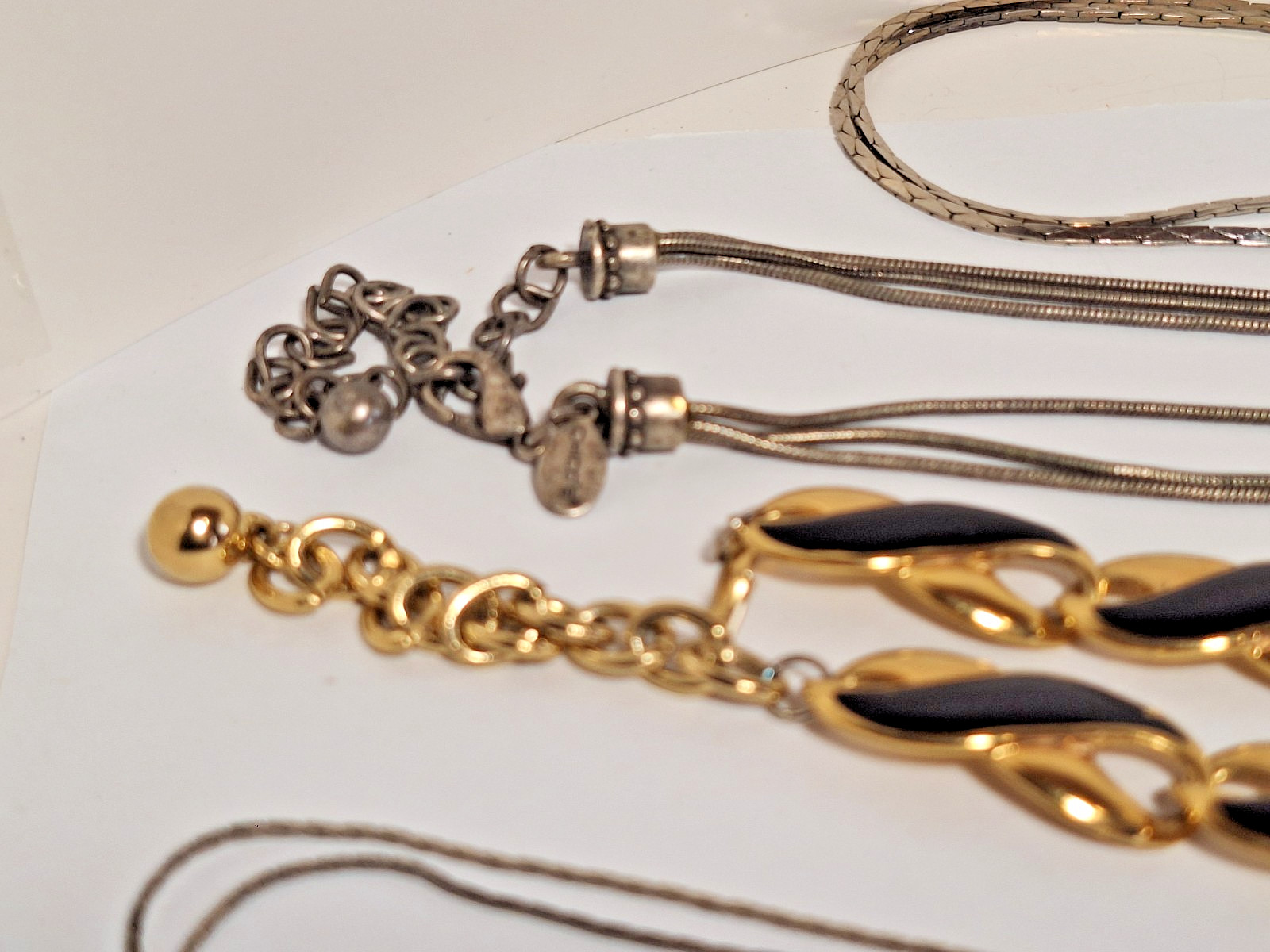 Lot of 5 Branded, Unbranded Fashion Necklaces & 1 With Sterling Silver Pendant