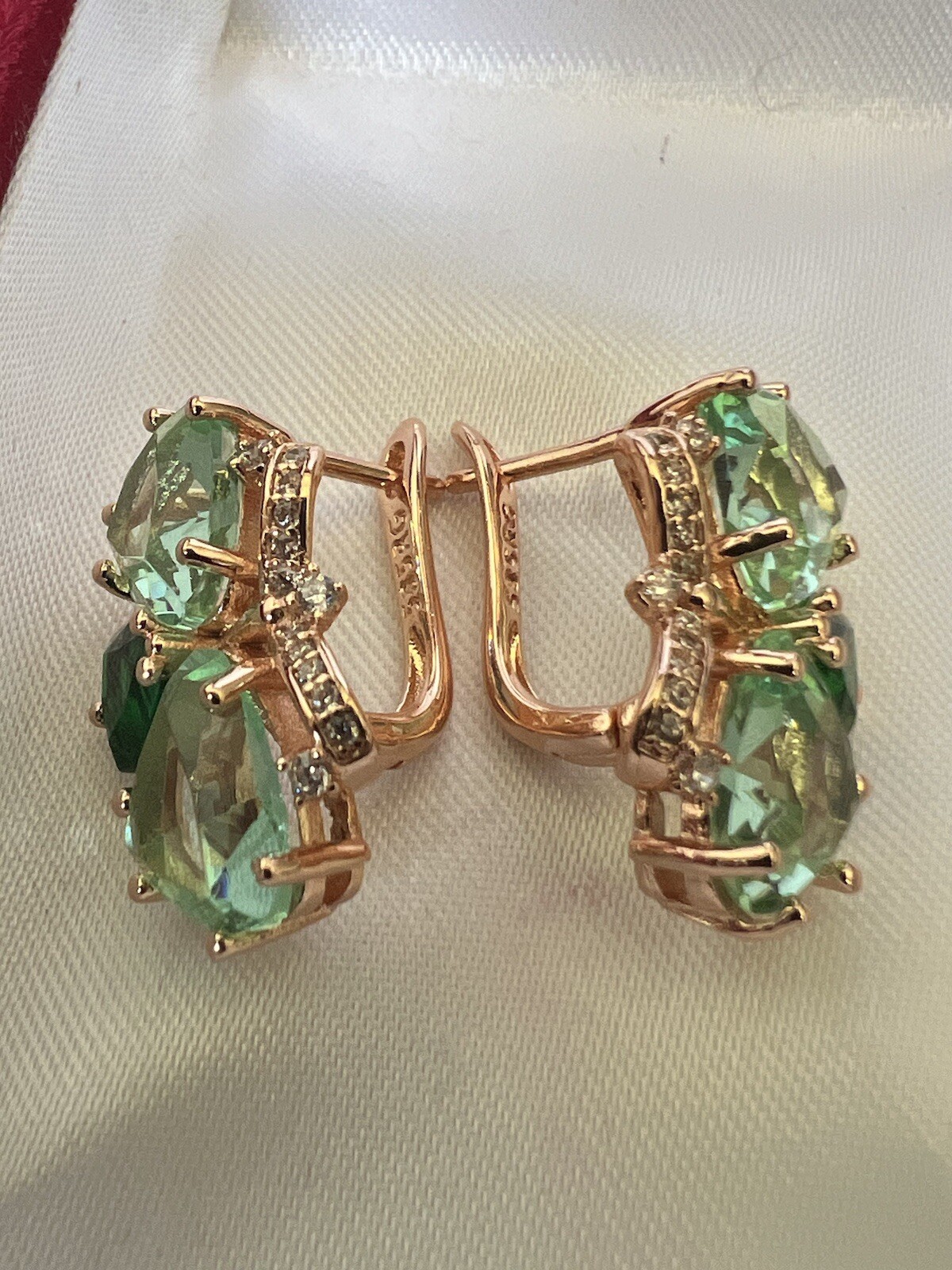 14k Rose Gold Plated Butterfly Peridot Emerald English Lock Earrings Gift