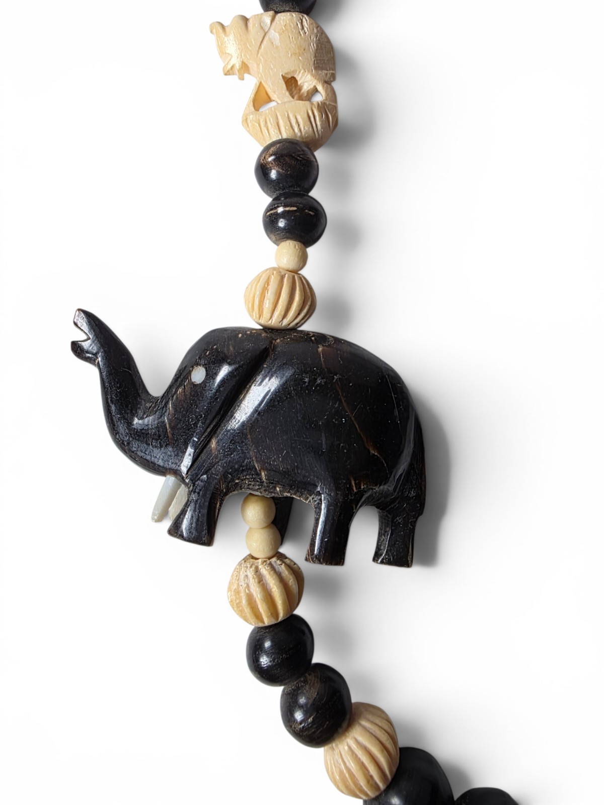 Vintage Chunky African Safari Carved Wood Elephant Necklace Deadstock