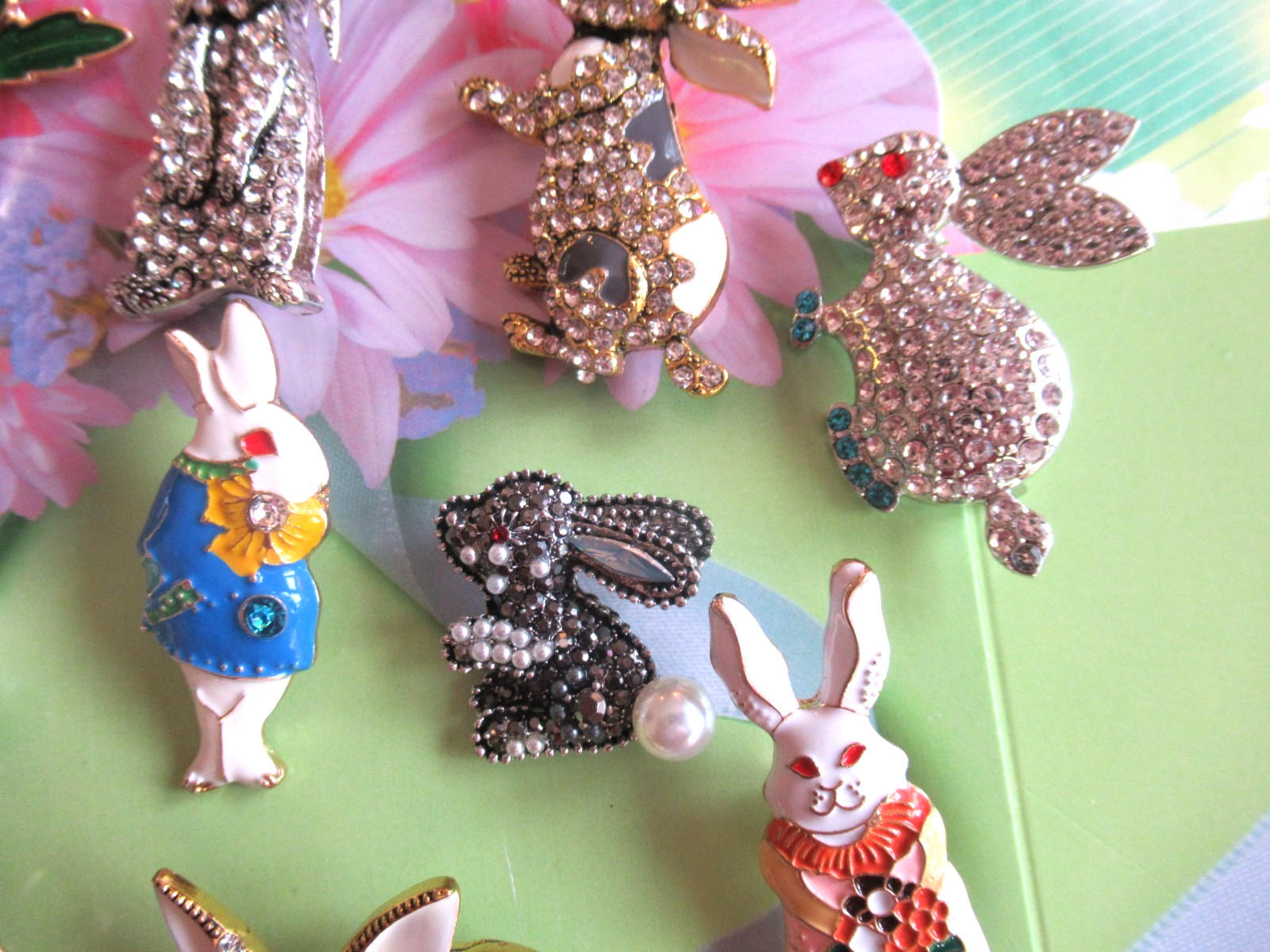 Beautiful BUNNIES Rabbit Easter Crystal Enamel Brooch Lot 10 pcs NEW