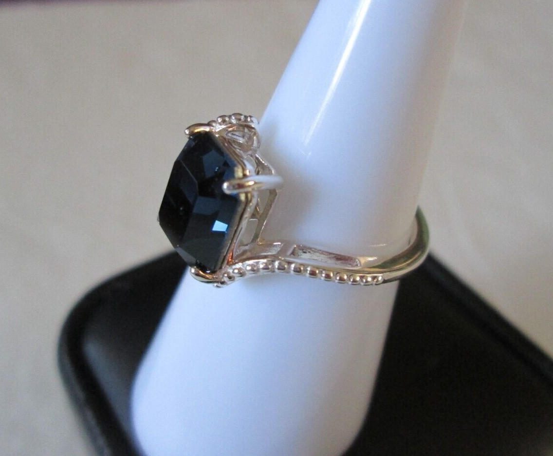 Montana Blue Swarovski Crystal Sterling Silver Ring (Size 8) 3.00 cts.