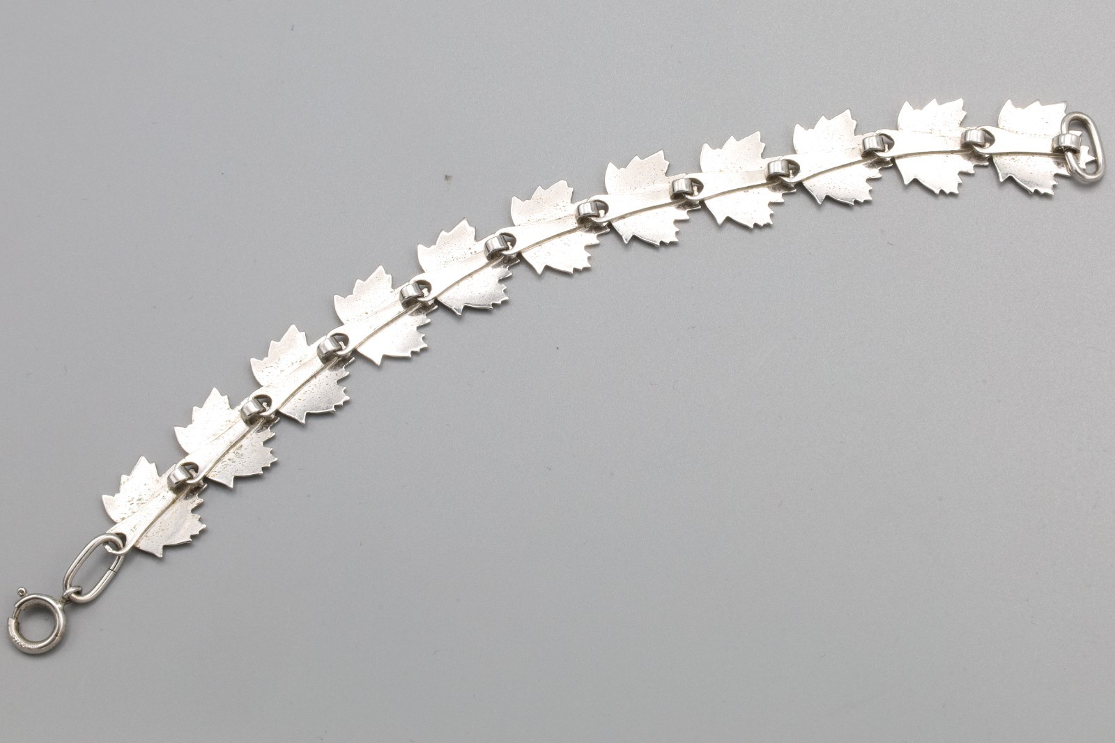 Vintage Art Deco Maple Leaf Panel Bracelet By LaMode Jewelry, Ca 1940s