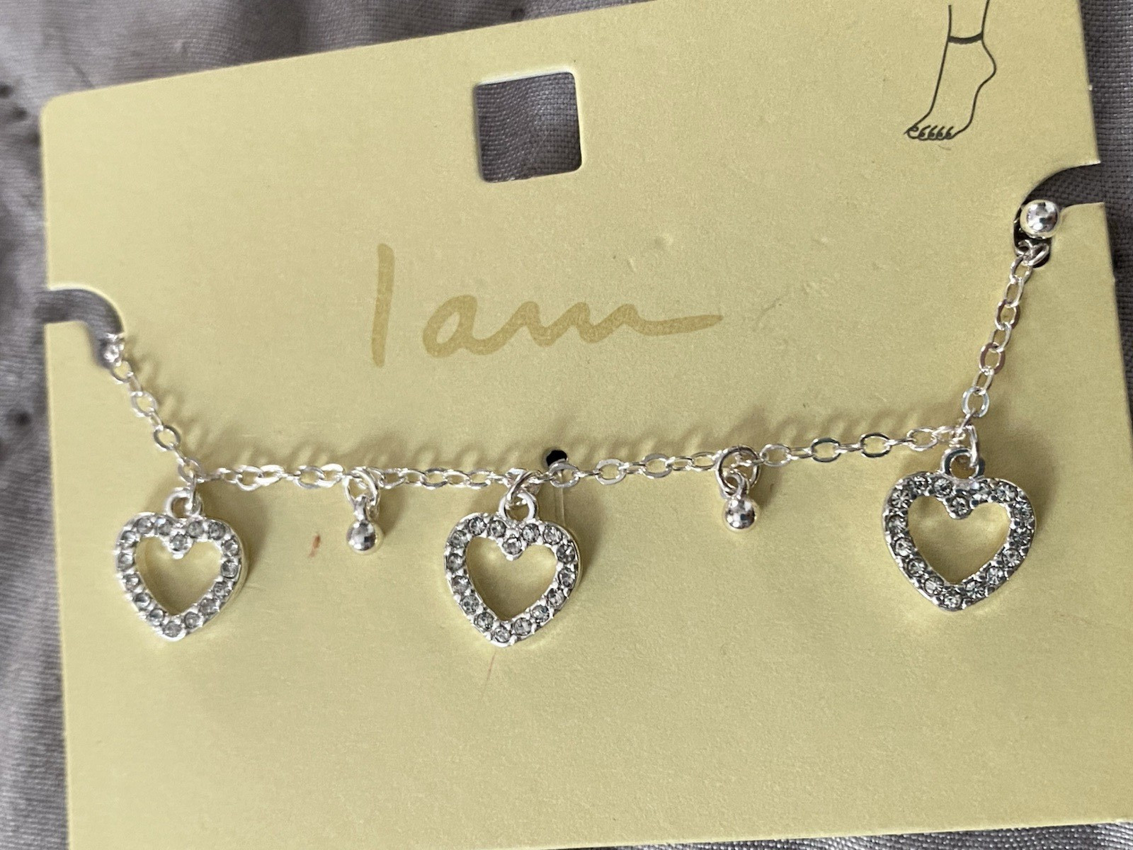 IAM SILVER TONE ANKLE BRACELET CRYSTAL HEART CHARMS ROUND LINK CHAIN NEW