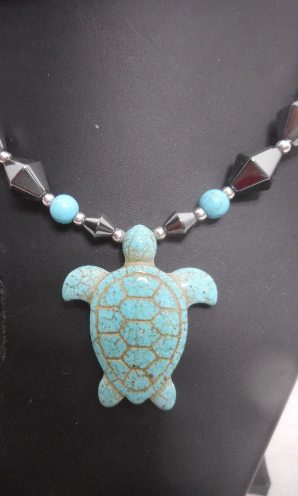 Turtle Turquoise Necklace 18″ Stone Pendant Hematite Beads Boho Nice Sea Beachy