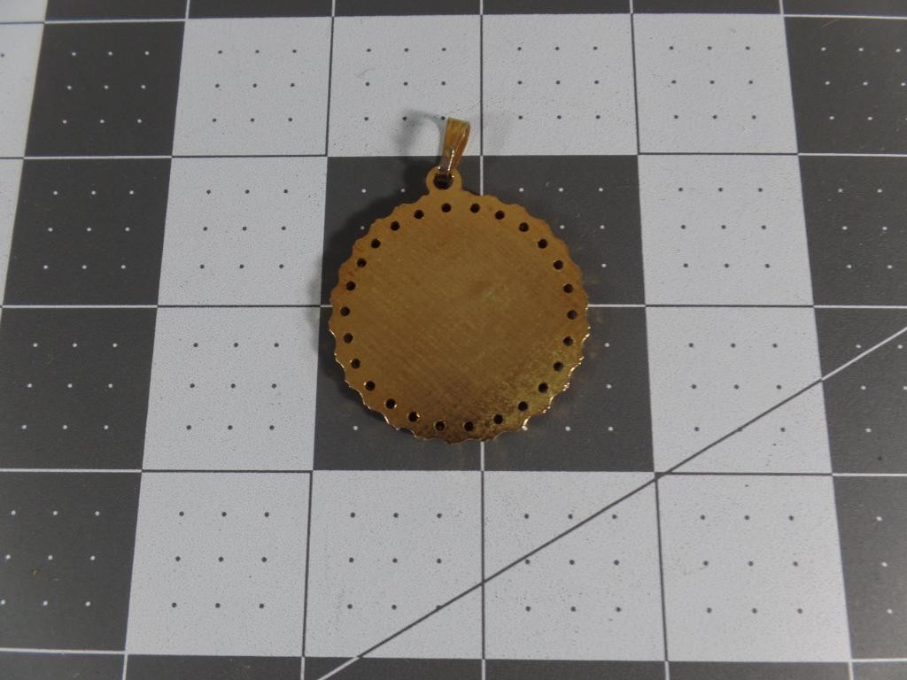 Vintage Gemini Zodiac Pendant Gold Tone Round Lace Edge Medallion Charm