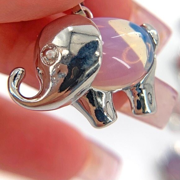 1 pcs Energy Healing Elephant Pendant Good Luck Protection Meditation Positive