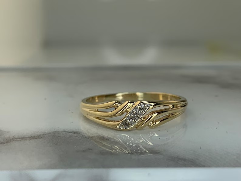 0.80Ct Round Cut Simulated Diamond Stunning Wedding Ring 14K Yellow Gold Plated