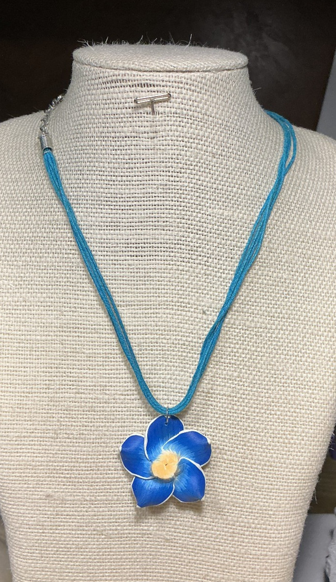 Fashion Necklace Polymer Clay Blue Yellow White Plumeria Flower Pendant Lot 97C