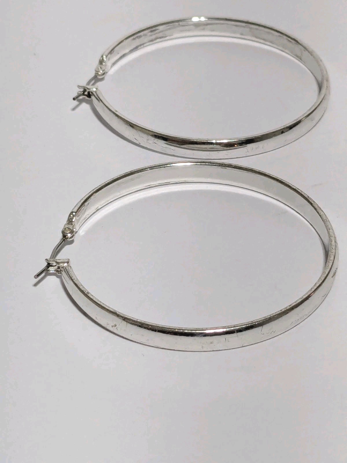 Silver Tone Medium Hoop Push Lock Earrings. Classic. 2″