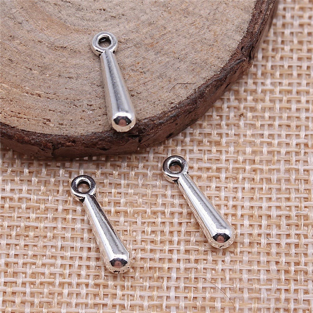 25/60PCS Antique Silver Tone TEARDROP 3D Charm 4X16mm XCS98-13014