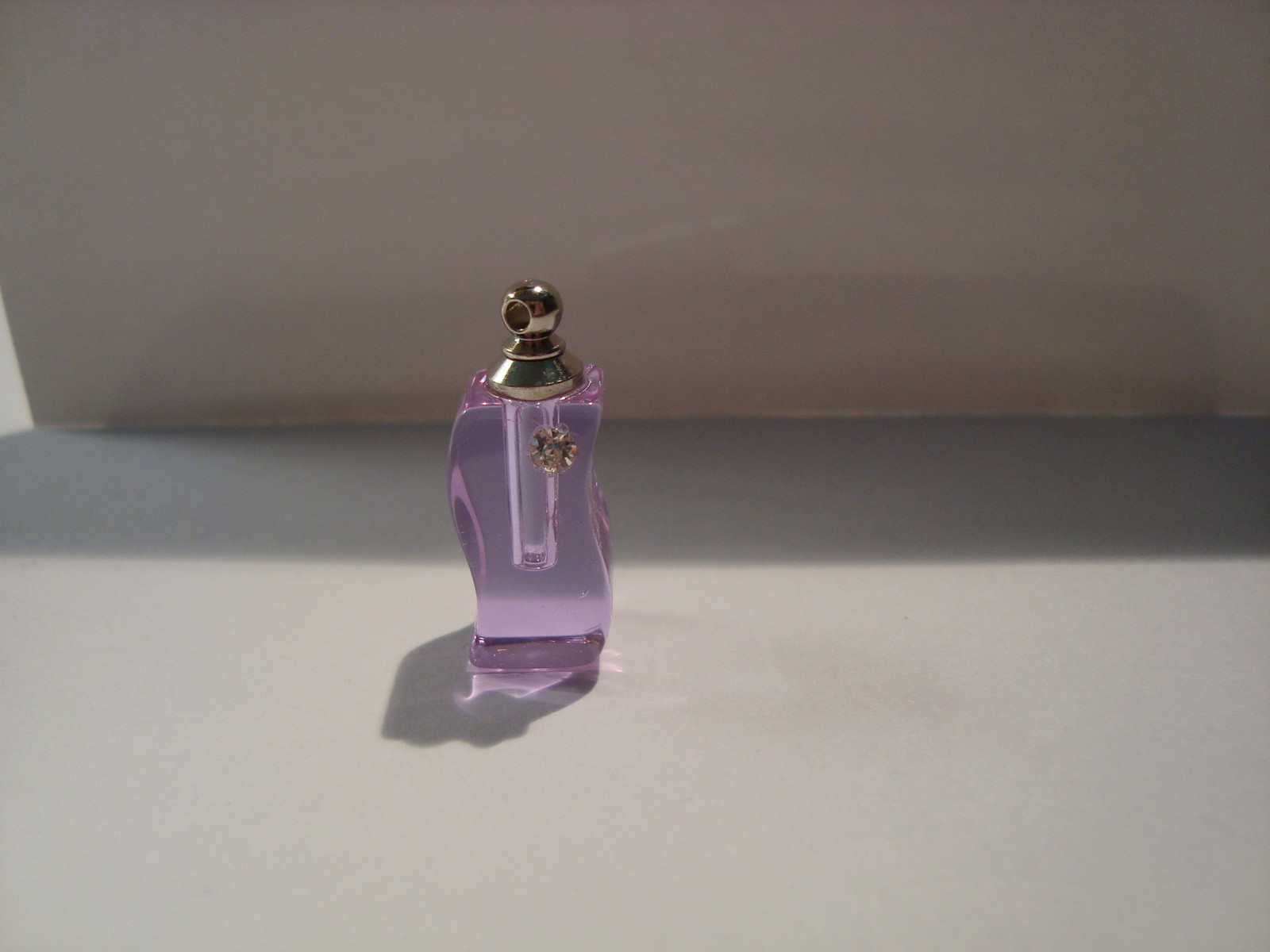 Jewel Curve Cremation Urn Crystal locket vial for Ashes or Name on Rice Reseal
