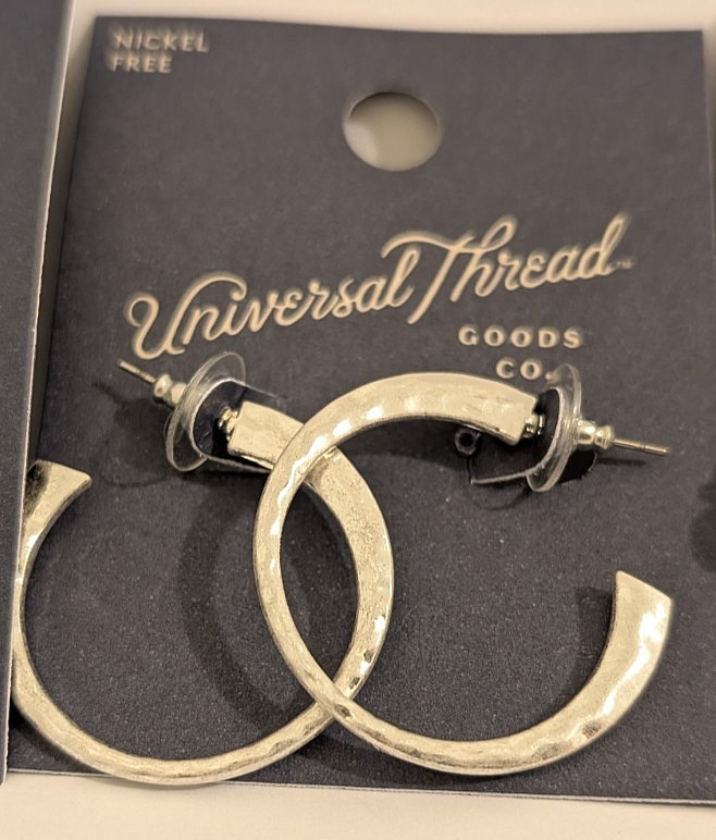 Universal Thread Goods Co. Lot of 5 Pair Earrings Dangle Hoops Silver Gold Tone