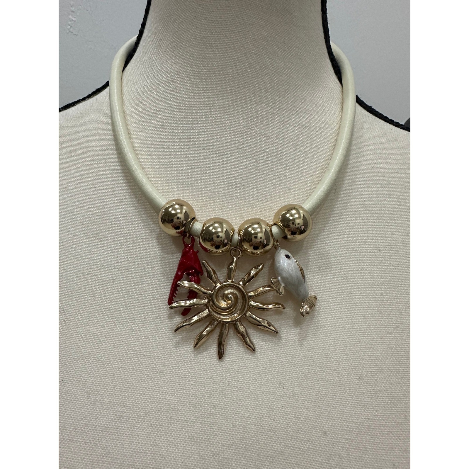 Unbranded Nautical Charm Statement Necklace Sun Lobster Fish Gold Tone Cream