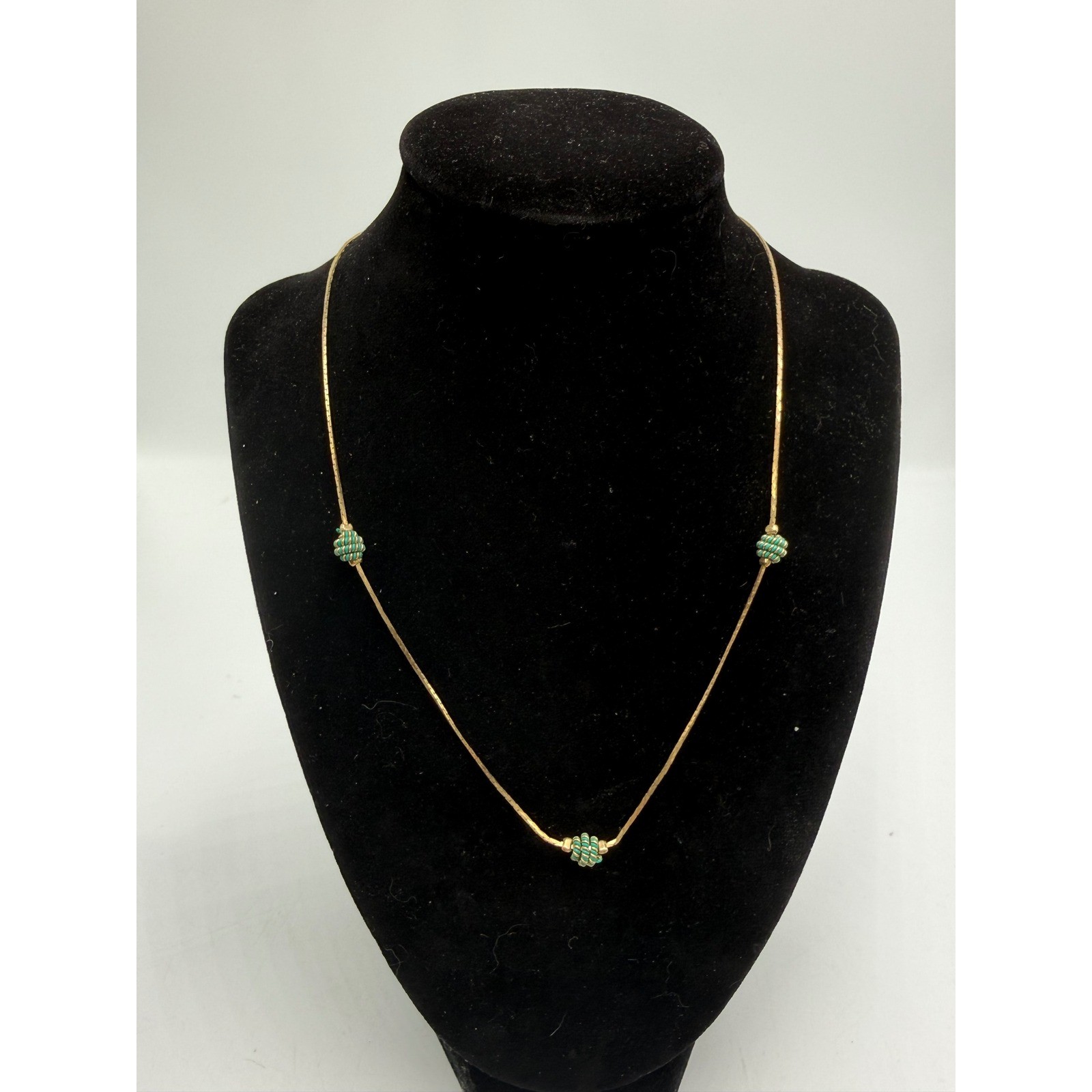 Vintage Gold Tone Herringbone Chain Necklace Green Enamel Spiral Bead 18 Inch
