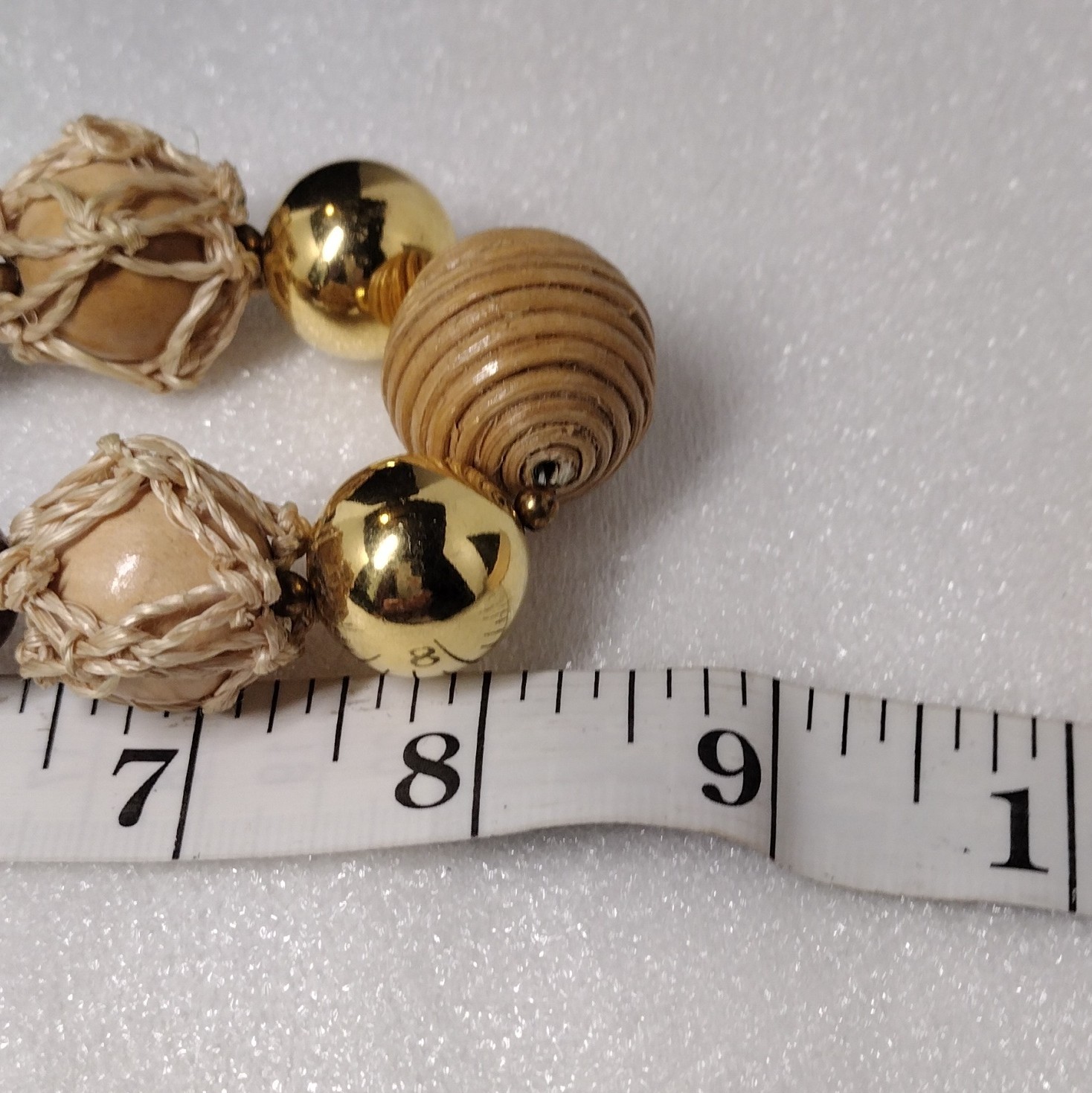 Brown Beige Wood Beaded Necklace Gold Tone Cable Chain Toggle Adjustable