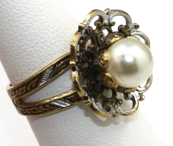 Vintage Damascene Spain style Faux Pearl Flower Adjustable band Ring size 6