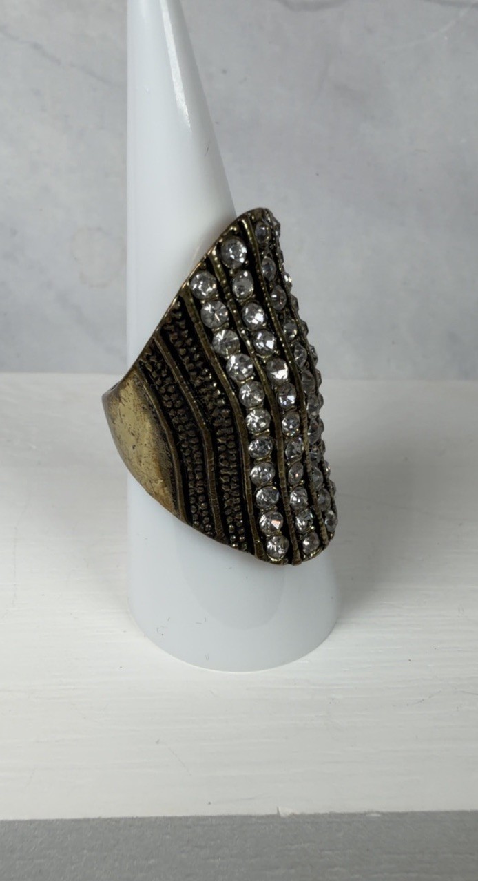 Antiqued Bronzetone/Clear Crystal Statement Ring Size 7.25 Wow!