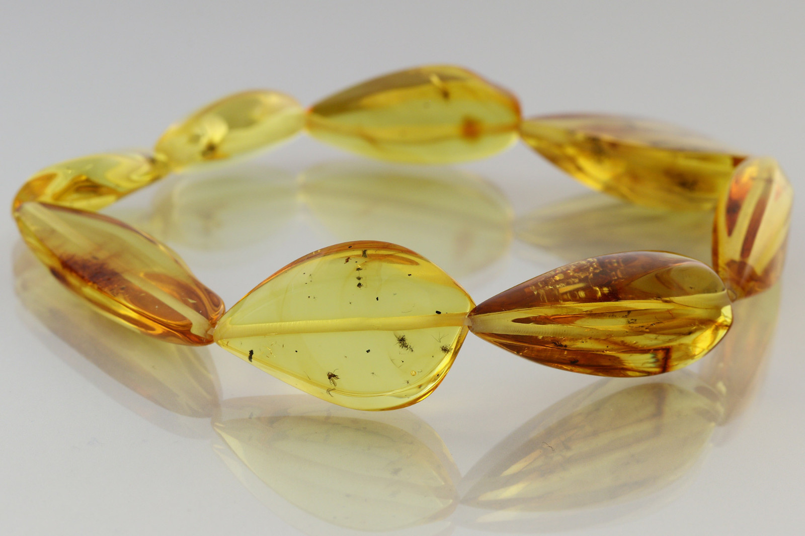 FOSSIL INSECTS Genuine BALTIC AMBER Beads Stretch Bracelet 10.1g 181112-3