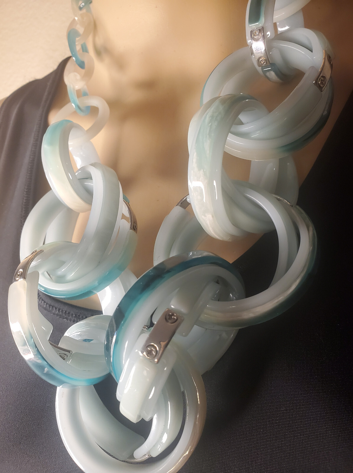 Rush by Denis & Charles Large Chunky Green Blue Resin Acrylic Link Necklace