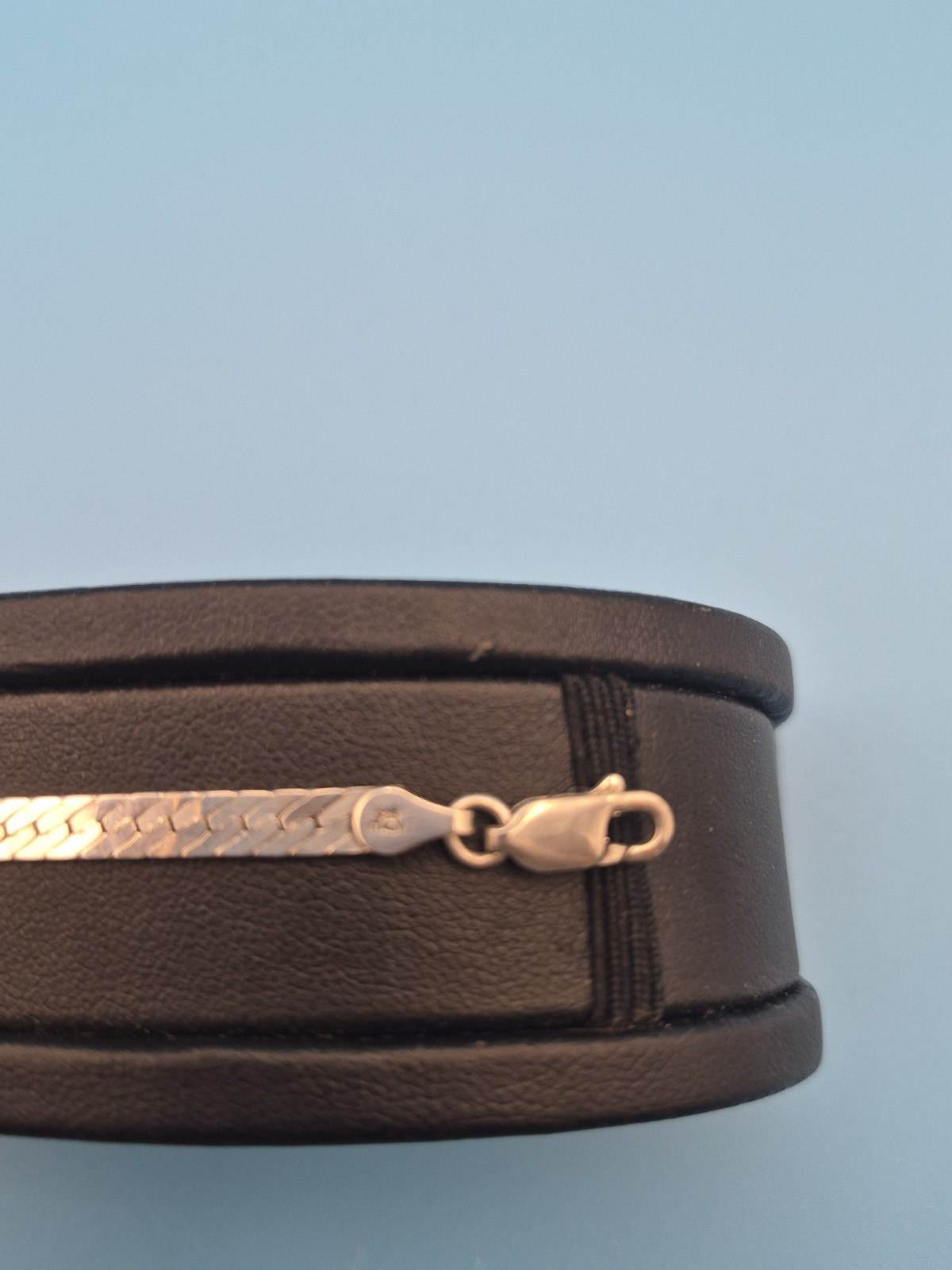 Silver Bracelet 4mm Herringbone 8.5″ B102 5.8 Grams