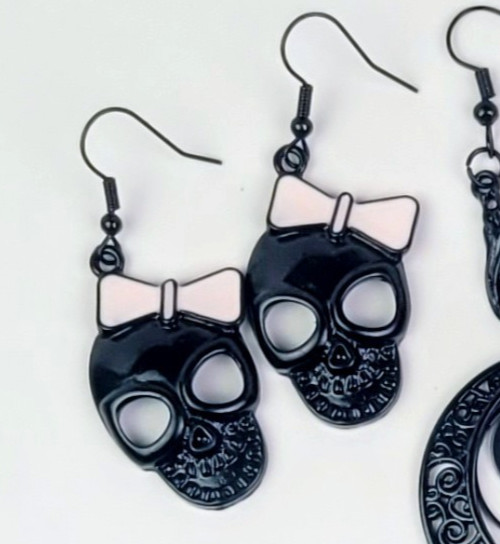 NWT Pink Bow Black Sugar Skull Earrings BLK Hardware Halloween Everyday