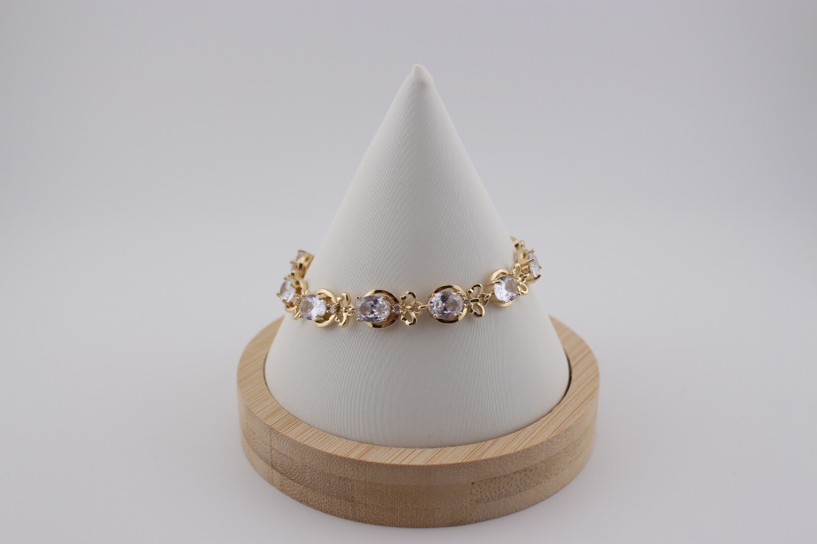 Lot 3 gold plate stainless steel and glass bracelets 7.25-7.75″ extenders includ