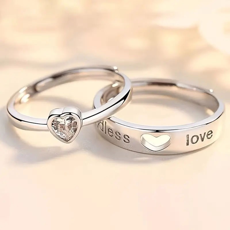 Men’s and Women’s Hollowed Heart Rhinestone Ring Open Zinc Alloy Couples Ring