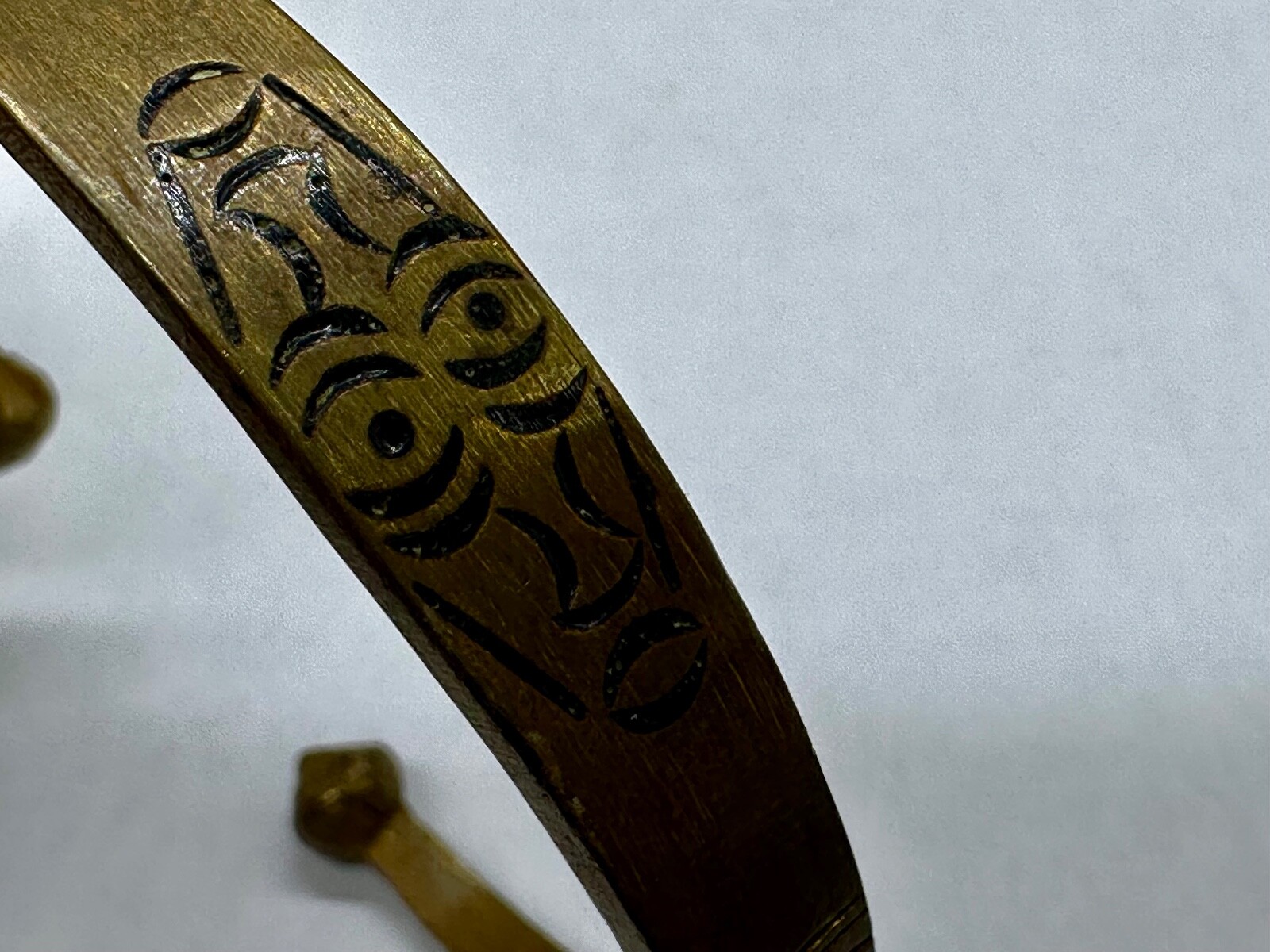 TRIBAL ESTATE SOLID BRASS AFRICAN HAND STAMPED CHASED CUFF BRACELET