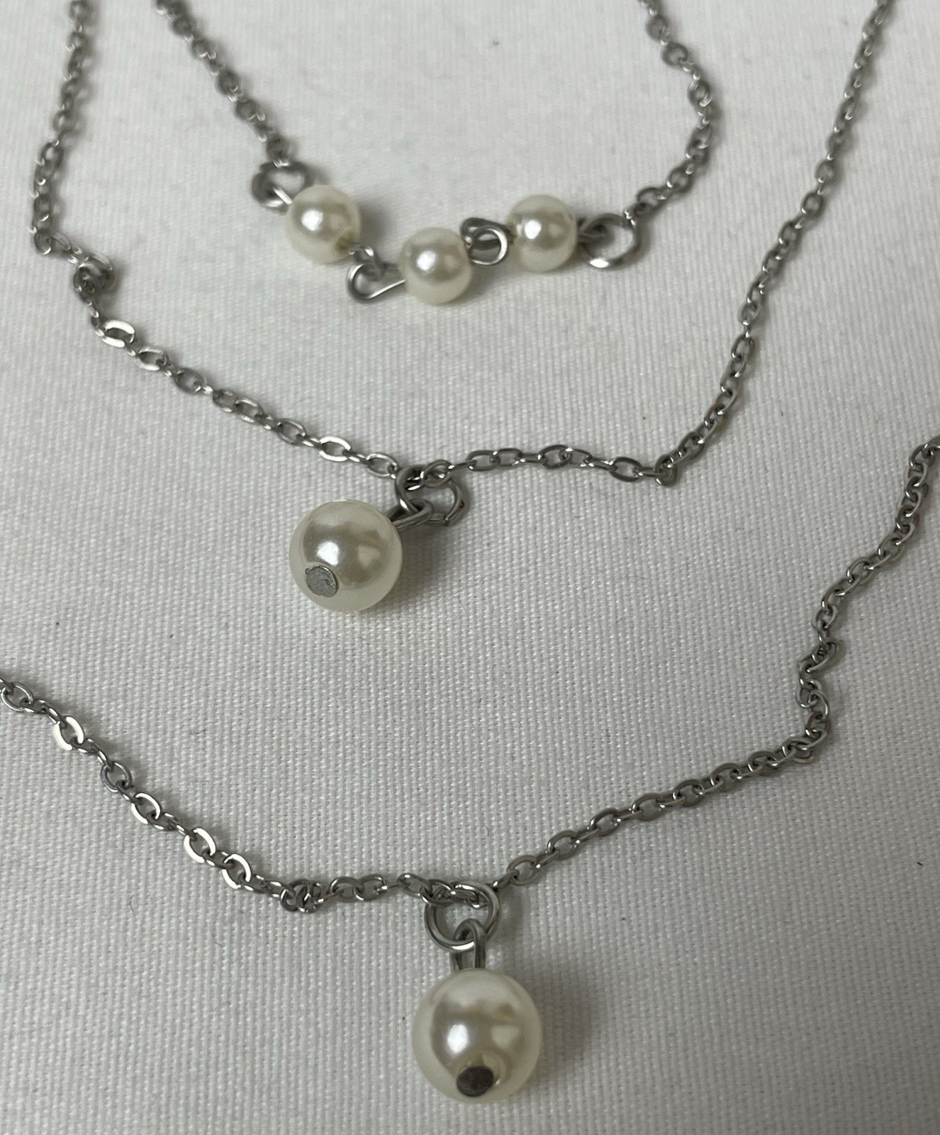 3 Strand Faux Pearl Layered Chain Necklace 18-24” Silver Tone Oval Link