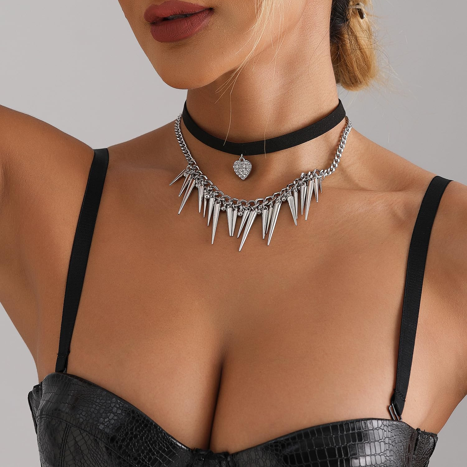 Spike Fringe Charm Layered Chain Choker Velvet Ribbon Heart Pendant Necklace for