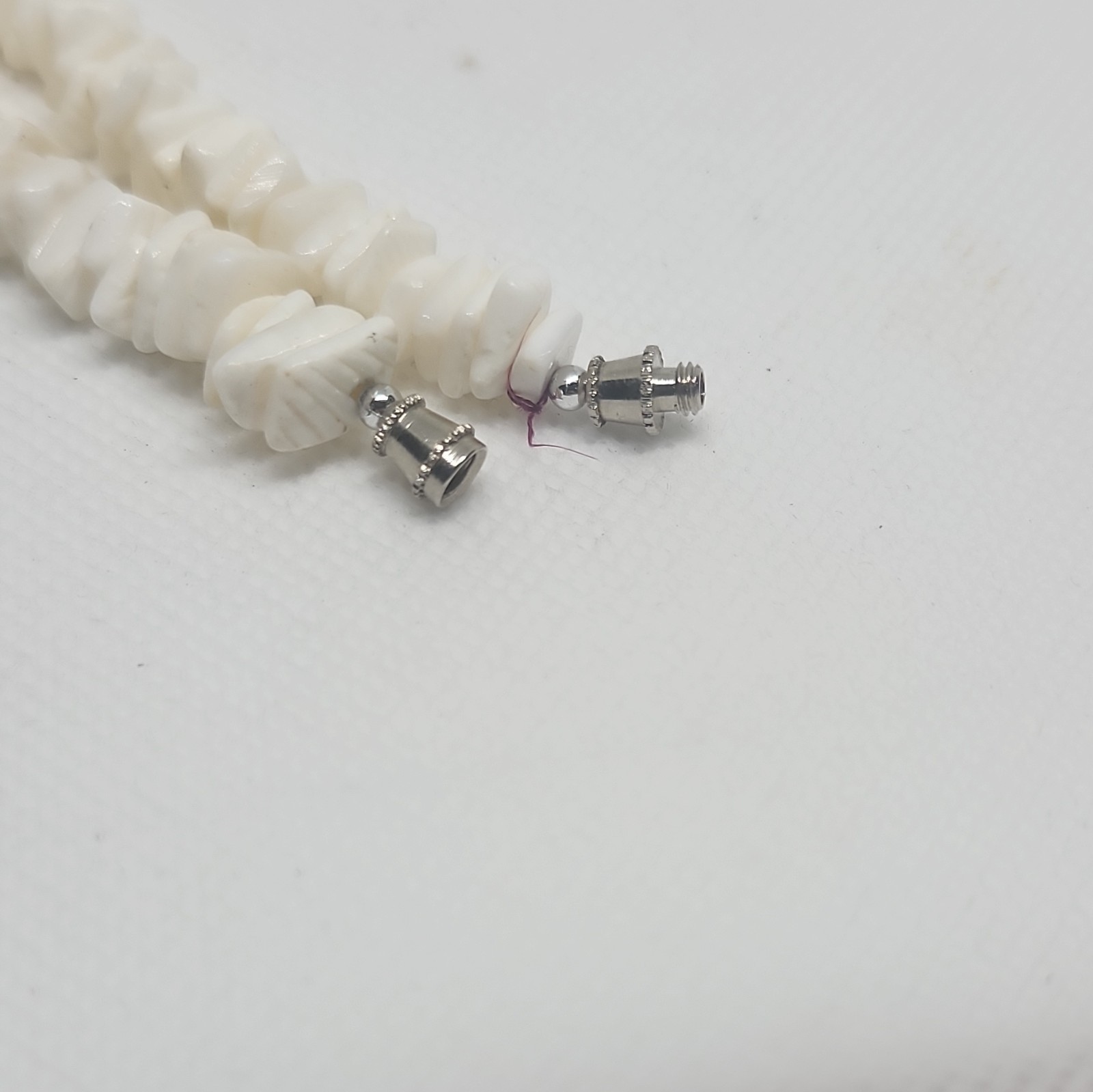 White Puka Shell Chip Beaded Necklace Ball/Bead Chain Barrel Clasp
