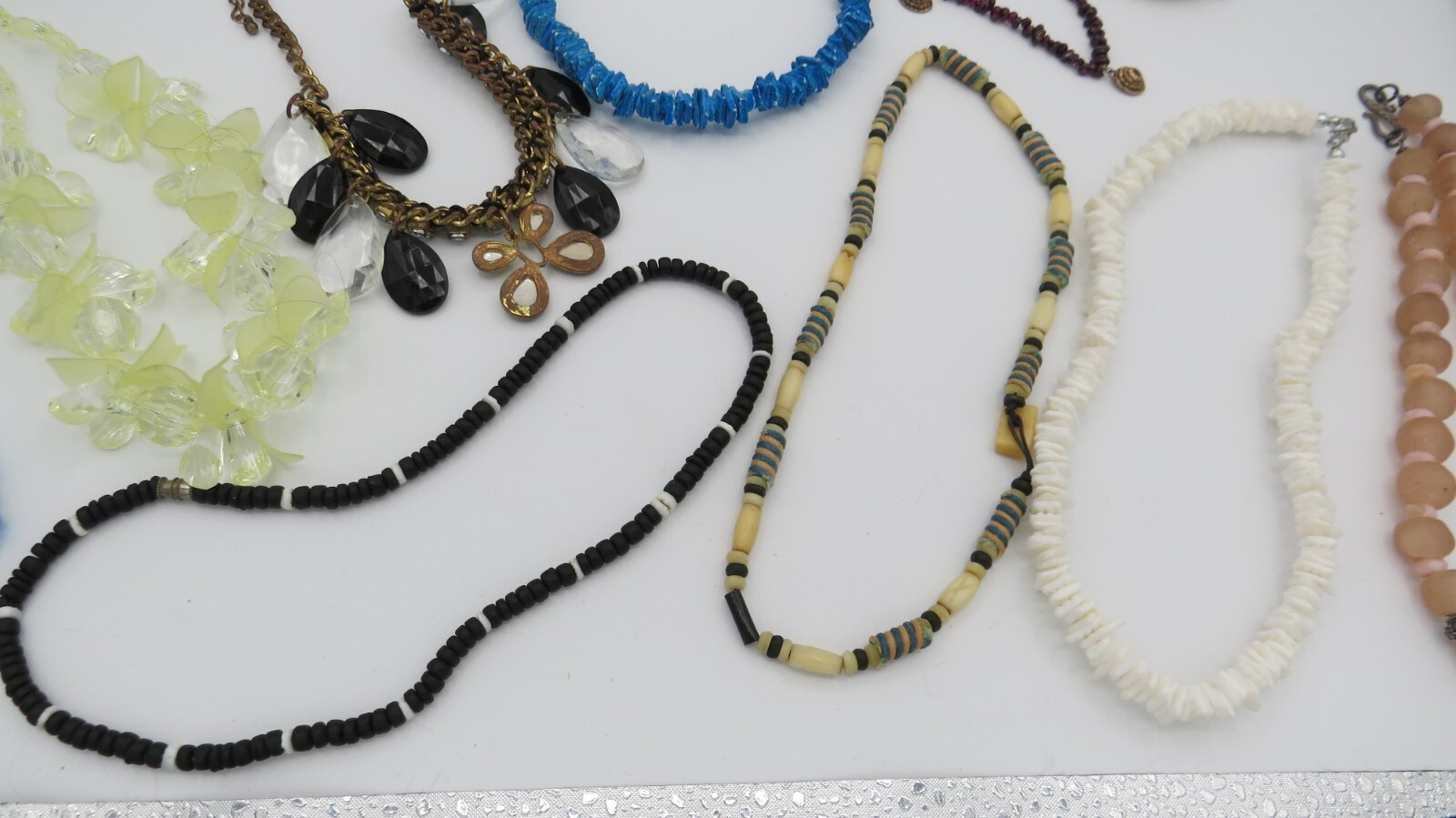 Costume Jewelry Lot 19 Short Necklaces 15″-20″ Resale #16