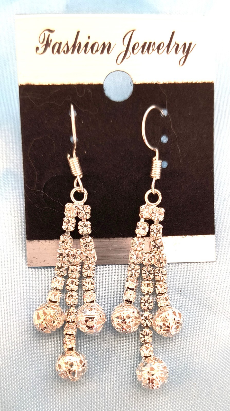 New Fashion Jewelry Women’s Chandelier Earrings Silvertone Imitation Rhinestones