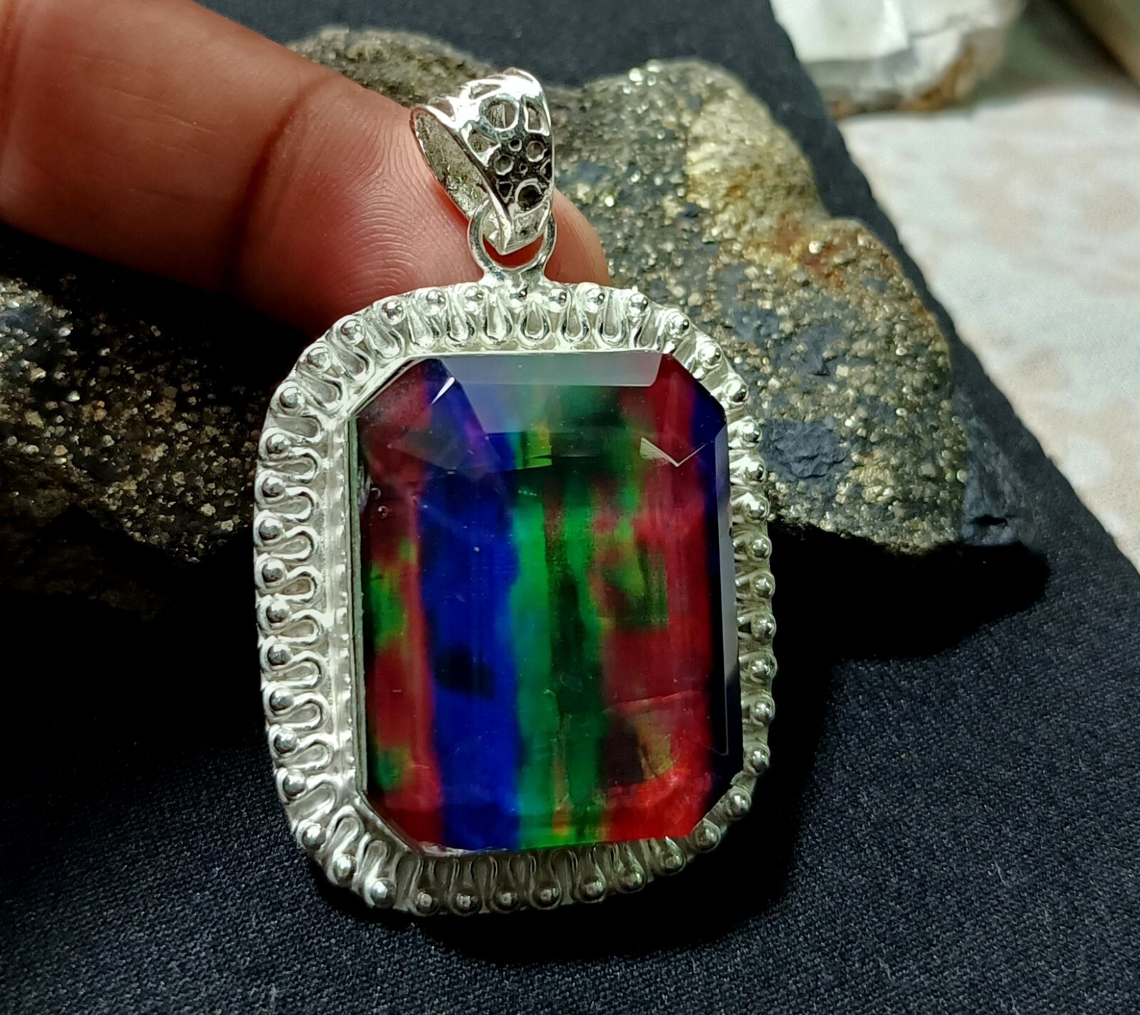 Certified Asscher Cut 101.55 Ct Natural Ammolite Solid Silver Pendant Gemstone