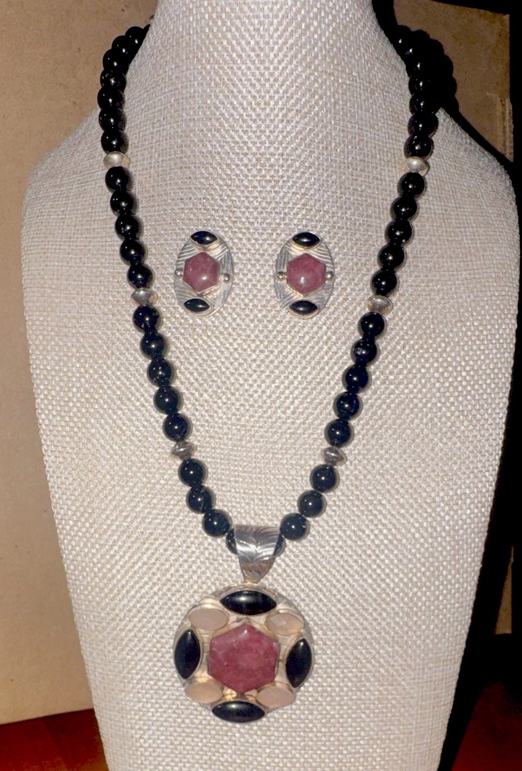 Jay King Mine Finds Black Onyx beaded & Rhodonite Pendant Necklace & Earrings