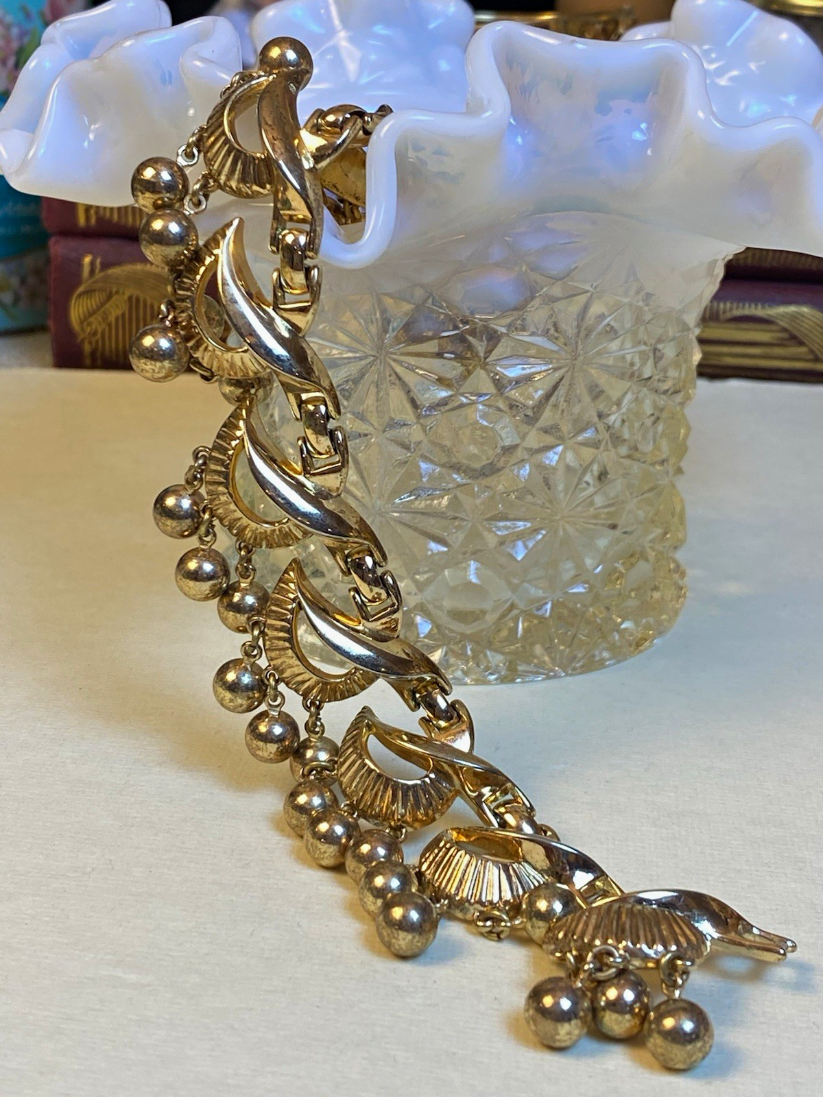 Vintage Alfred Philippe Crown Trifari Gold Tone Fringe Dangle Bracelet