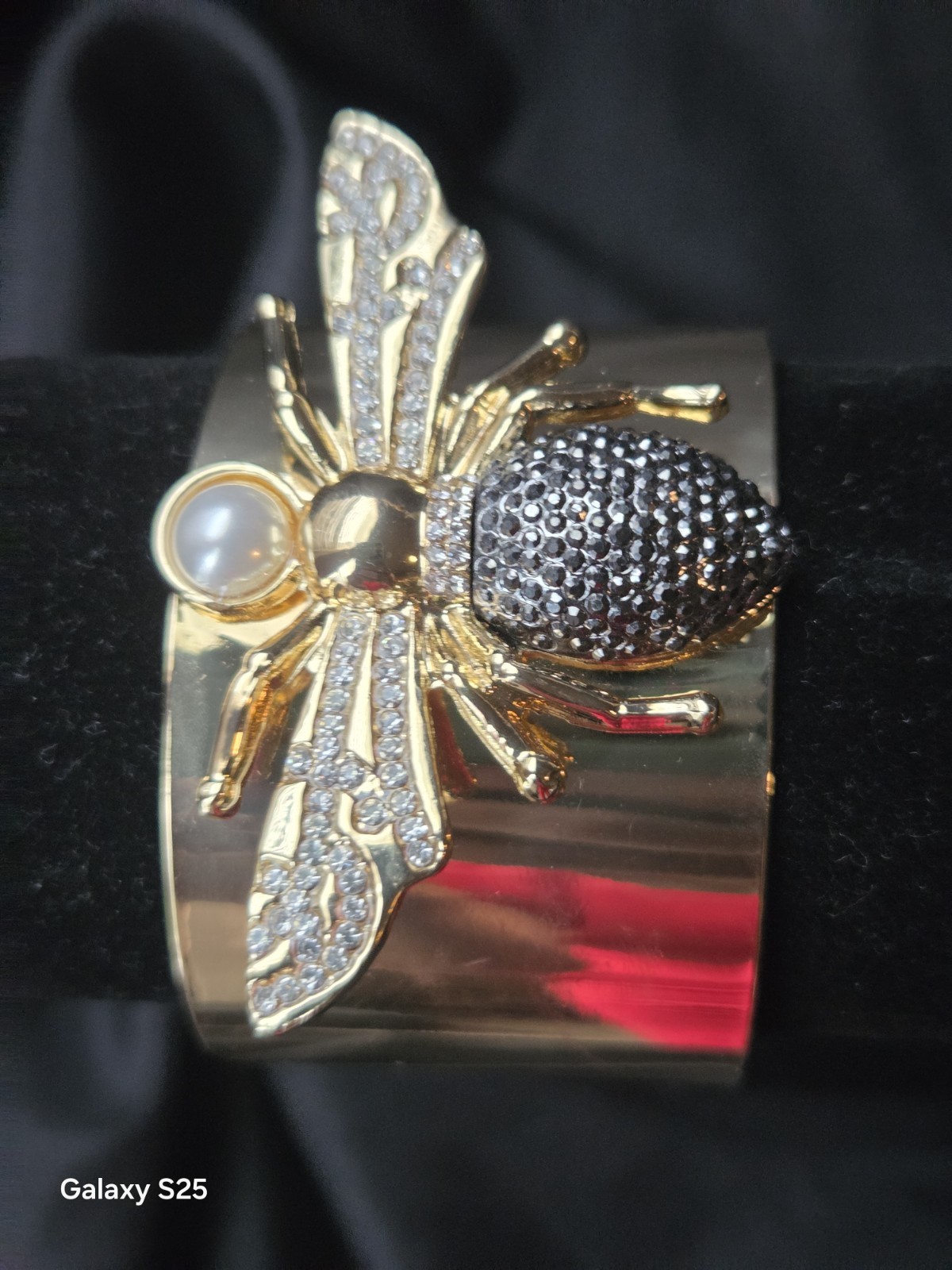 Gold Tone Metal Bee Cuff Bracelet Rhinestone Wings Faux Pearl Black Accent